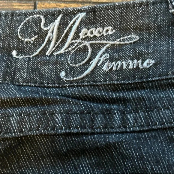 Mecca Femme Dark Denim Jeans Women’s 11/12 Y2K EUC Embroidered Detail on Back - Picture 7 of 11